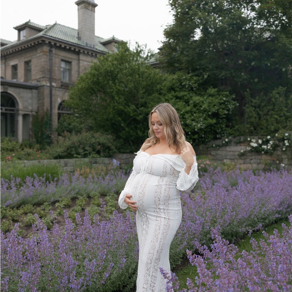 Elegant White Lace Off-Shoulder Dress